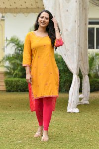 MUSTARD-FUCHSIA AARI WORK HIGH-LOW KURTA
